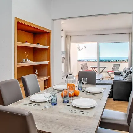 Panoramic Ocean View, Apt. T2, Magna Апартаменти *