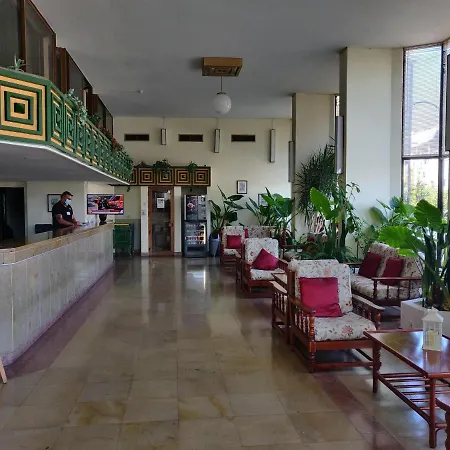 Panoramic Ocean View, Apt. T2, Magna Апартаменти