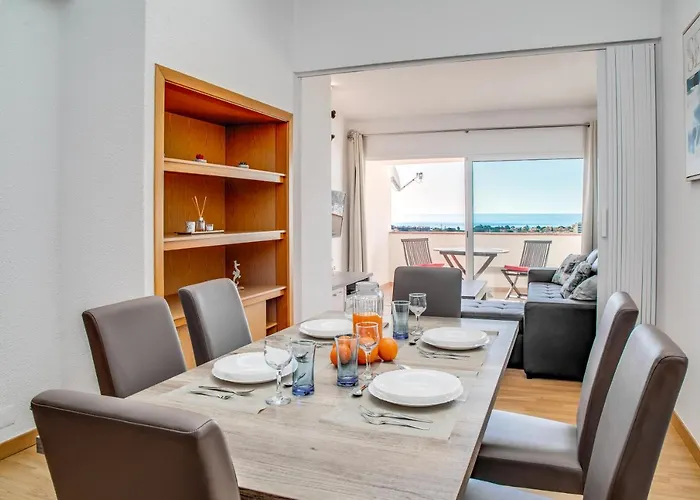 Panoramic Ocean View, Apt. T2, Magna Apartment *