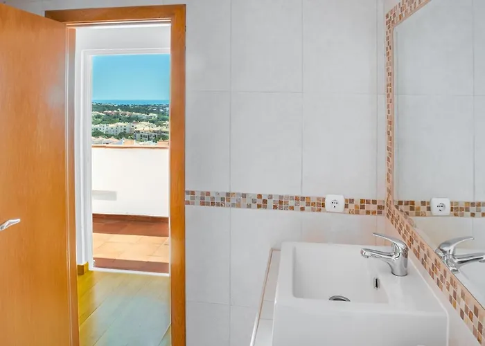 Panoramic Ocean View, Apt. T2, Magna * Albufeira